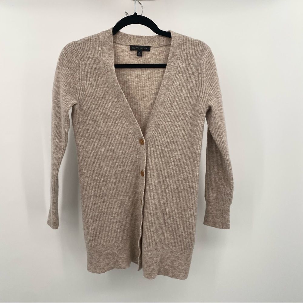 Banana Republic merino wool blend oatmeal color button down cardigan size small